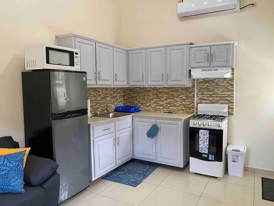 Cozy Studio Apartment In Quiet Neighborhood! Philipsburg